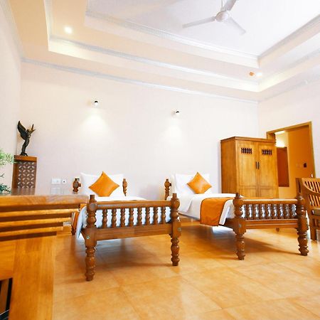 Krishna Beach Resort Kannur Buitenkant foto
