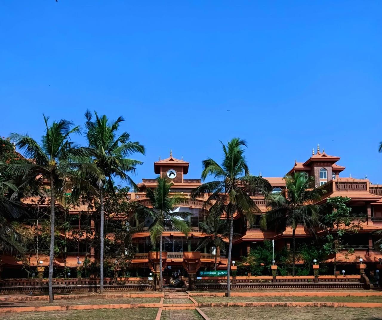 Krishna Beach Resort Kannur Buitenkant foto