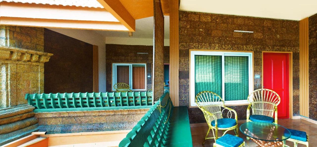 Krishna Beach Resort Kannur Buitenkant foto