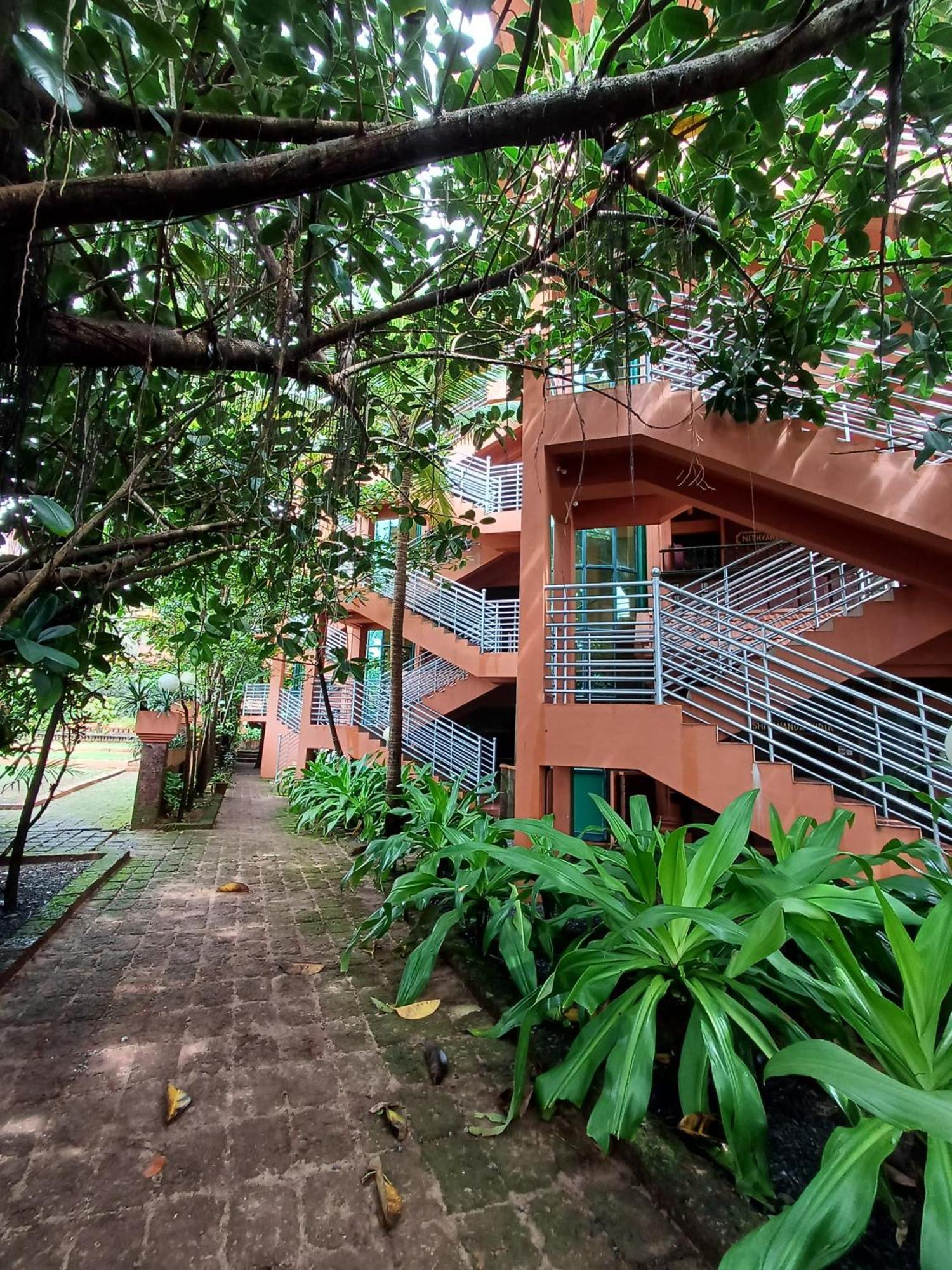 Krishna Beach Resort Kannur Buitenkant foto